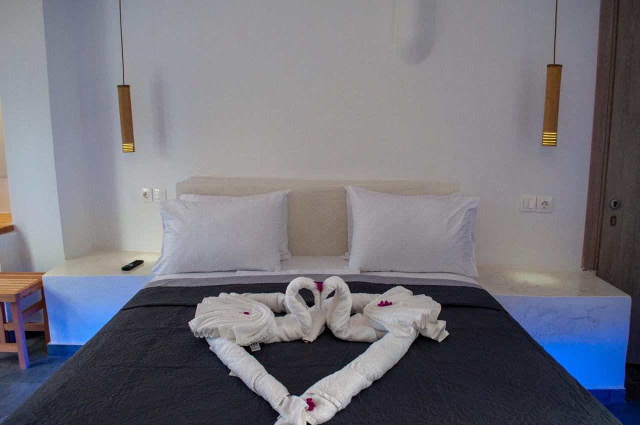 Sun Springs Suites Kamári Kültér fotó