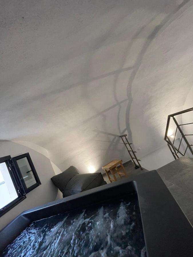 Sun Springs Suites Kamári Kültér fotó