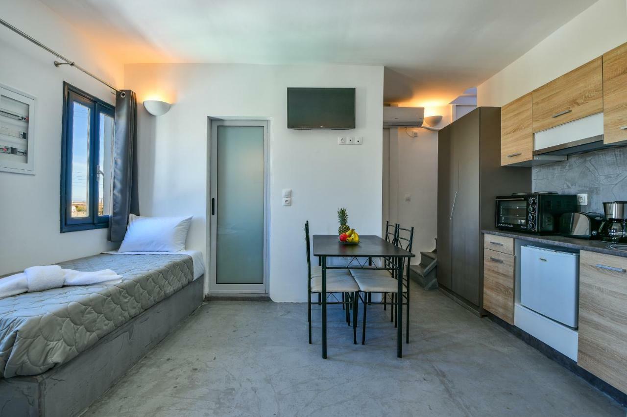 Sun Springs Suites Kamári Kültér fotó